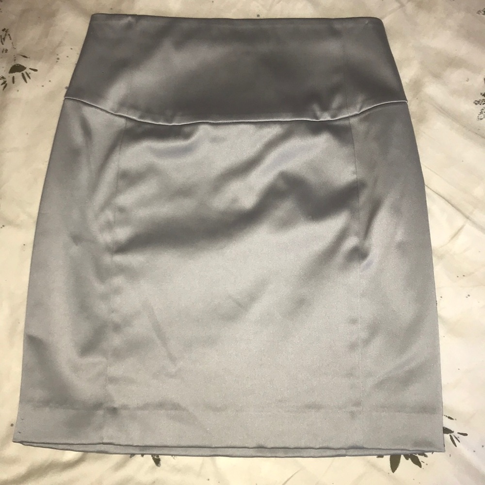 Express mini skirt